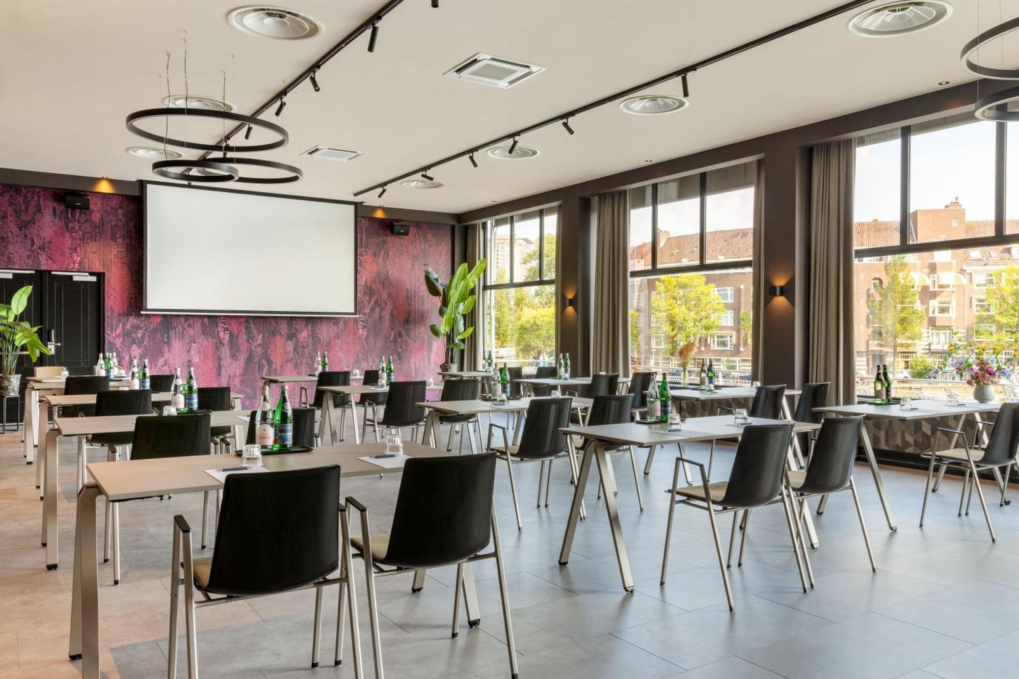 Apollo Hotel Amsterdam, A Tribute Portfolio Hotel Exteriör bild